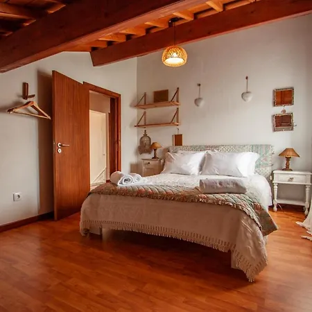 Casa Da Porta Amarela Casa de Férias *