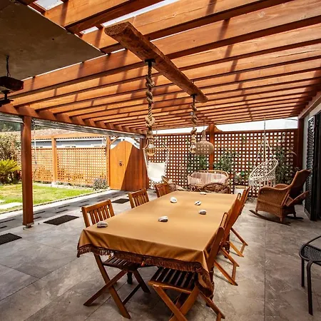 Casa Da Porta Amarela Sete Cidades