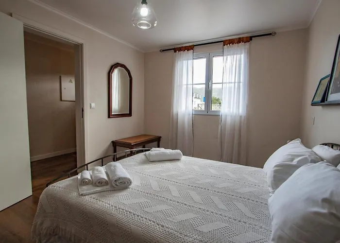 Casa Da Porta Amarela